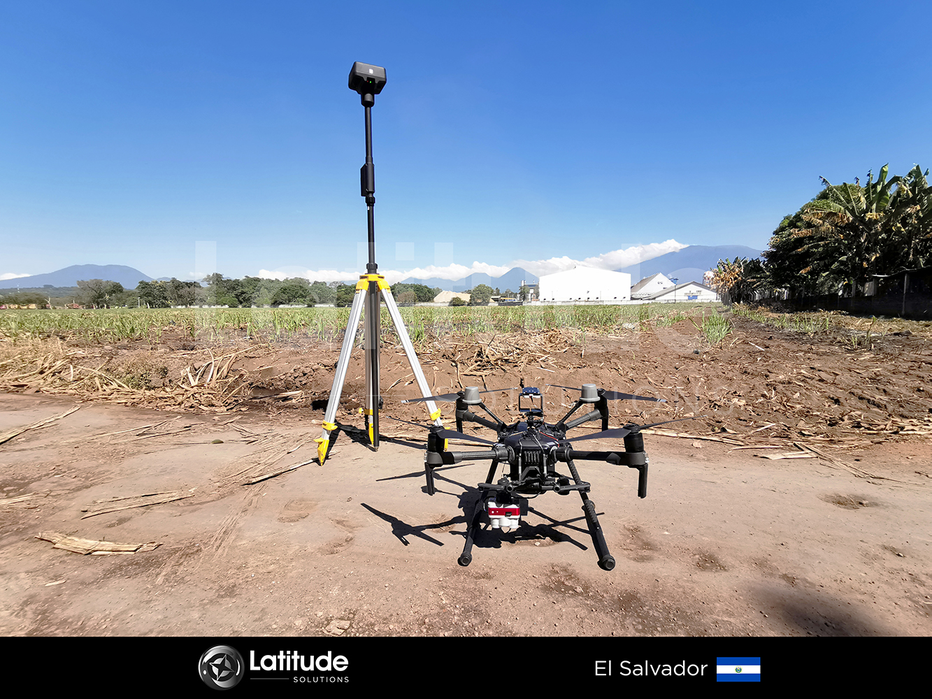 DJI Matrice 210 RTK combinada con la cámara multiespectral MicaSense ...